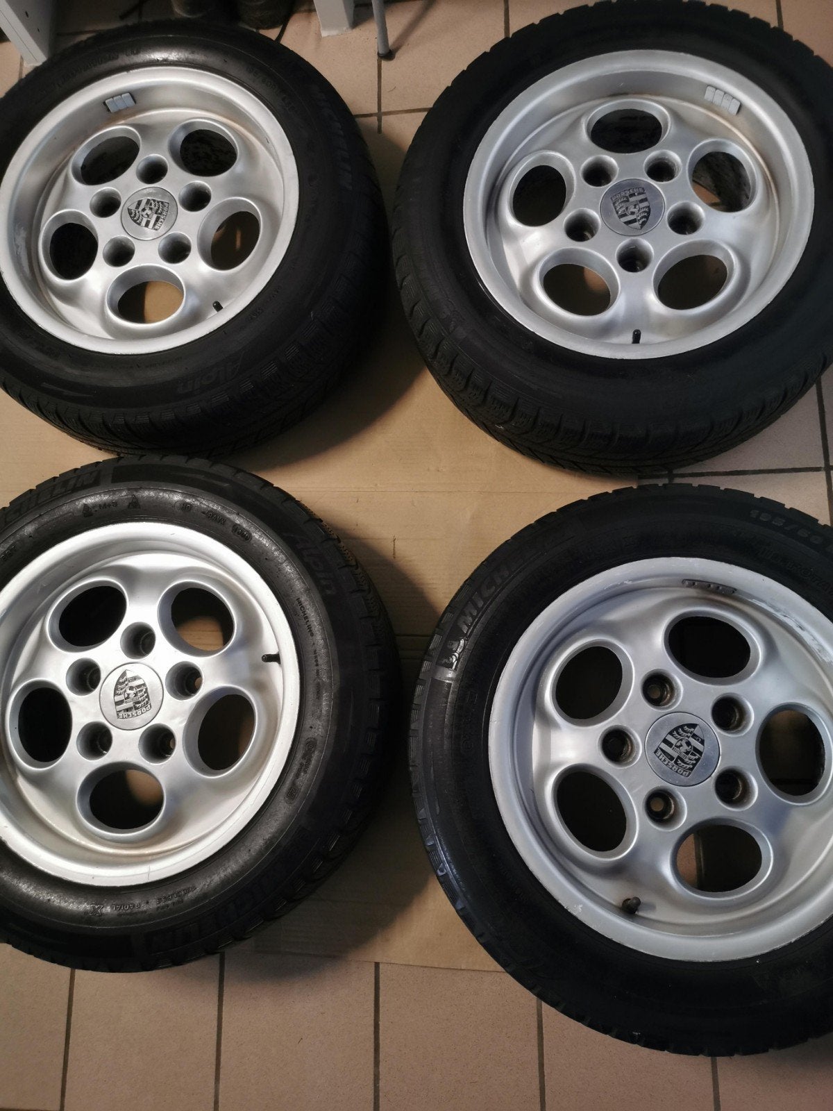 PORSCHE 944 ORIGINELE TELEFOONVELGEN, Autos : Pièces & Accessoires, Pneus & Jantes, Enlèvement ou Envoi, 15 pouces