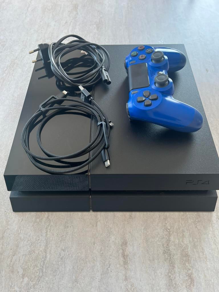 PS4 console, Consoles de jeu & Jeux vidéo, Consoles de jeu | Sony PlayStation 4, 500 GB, Avec 1 manette, Enlèvement, Utilisé