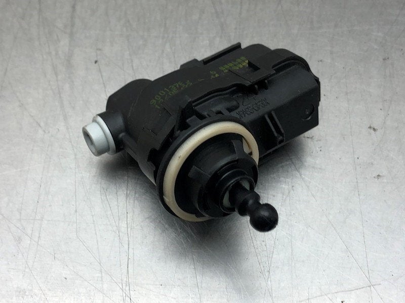 PHARE MOTEUR Toyota Yaris IV (P21 / PA1 / PH1) (01-2020/-), Utilisé, Toyota