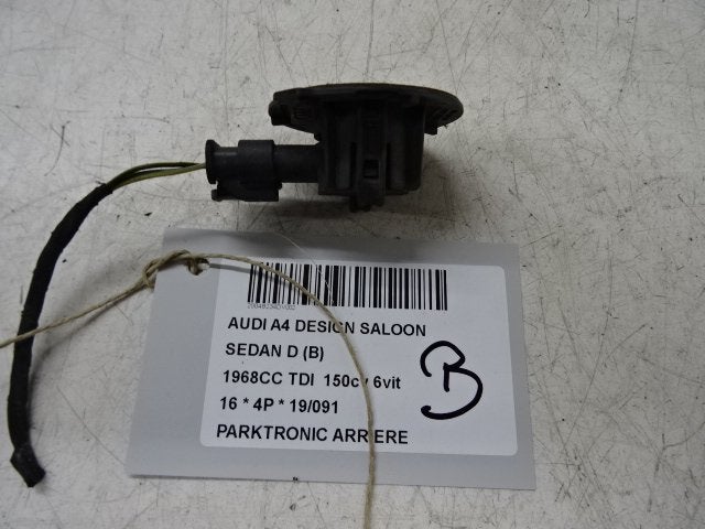 CAPTEUR AIDE AU STATIONNEMENT Audi A4 (B9) (01-2015/11-2019), Autos : Pièces & Accessoires, Utilisé, Audi