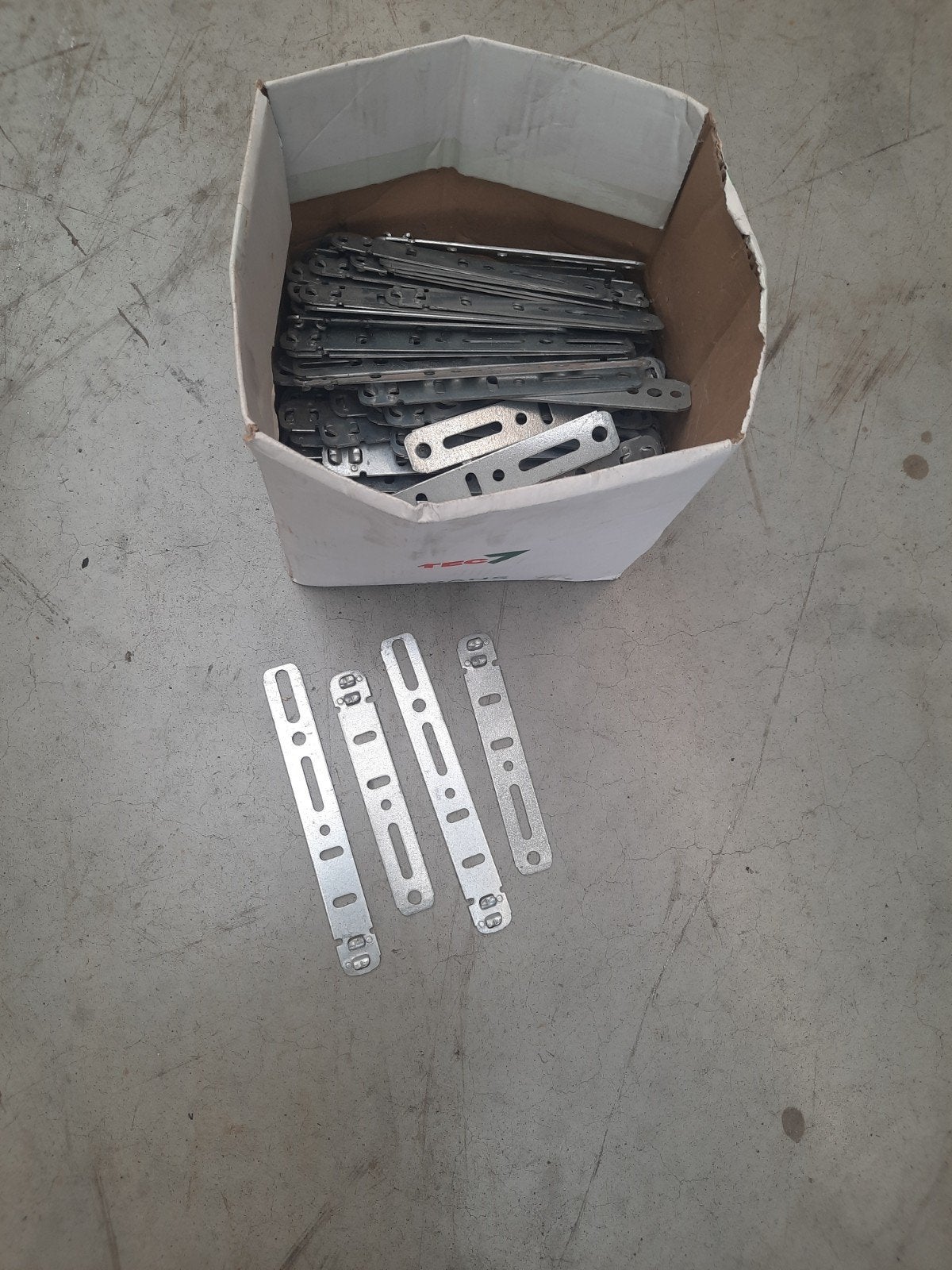 supports de montage pour fenêtres, Enlèvement