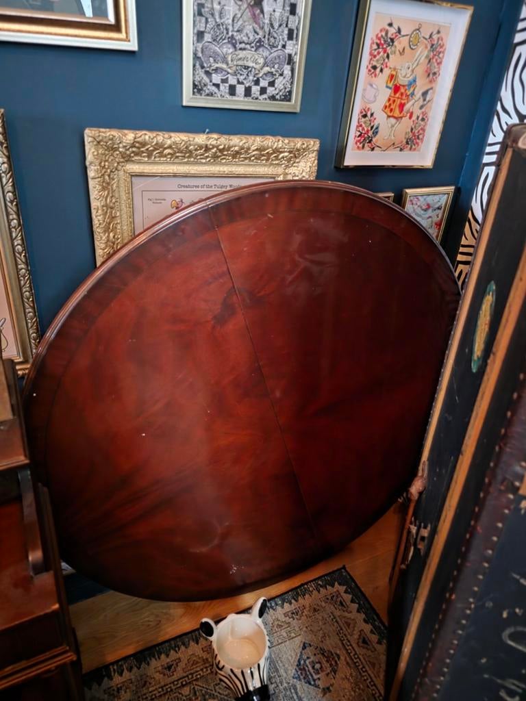 Ronde tafel 1,20cm kan uitgeklapt worden, tot +-160cm, Enlèvement