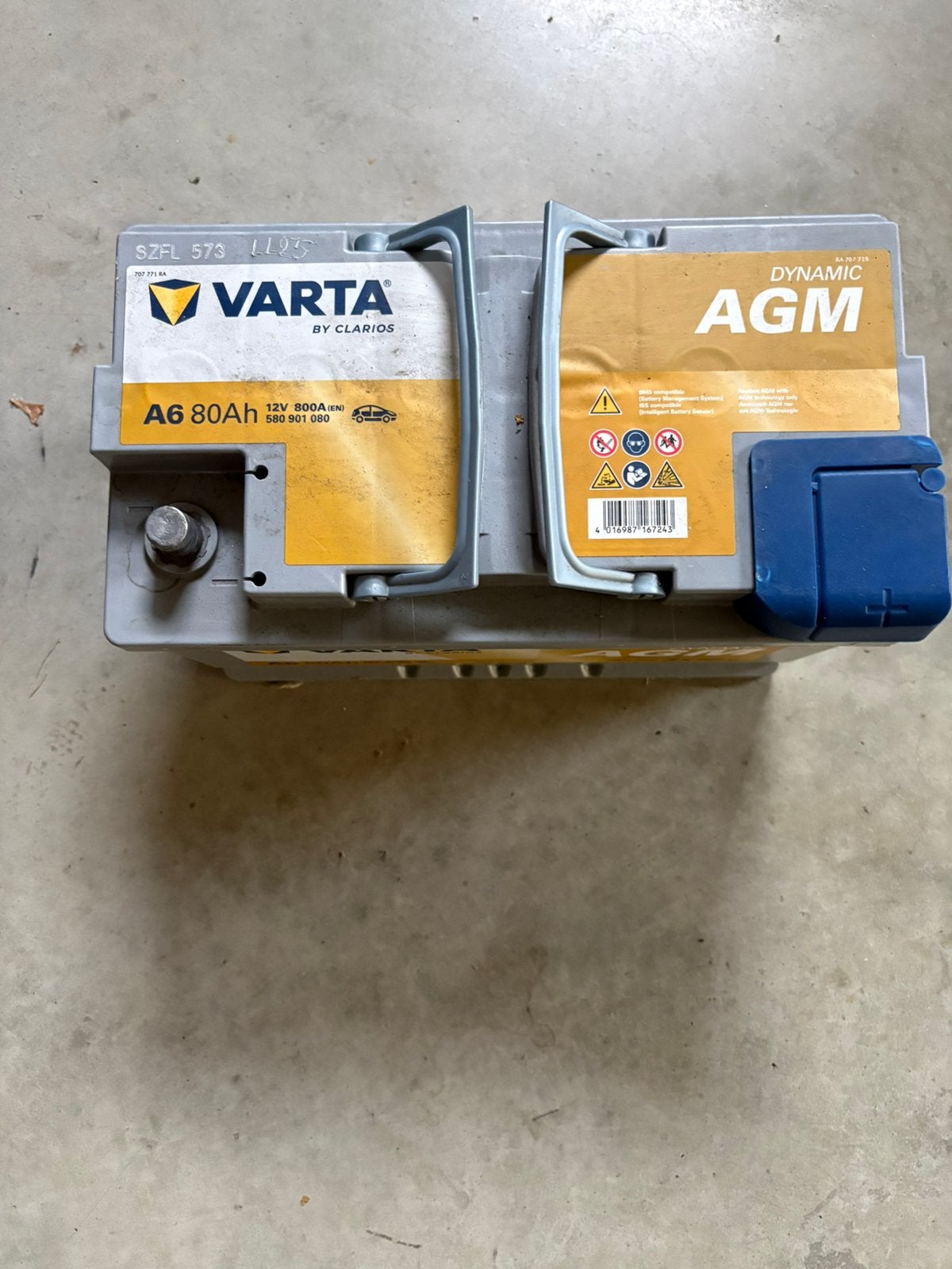 Batterie de voiture Varta 80A et démarrage/arrêt 800 Ah, Enlèvement, Comme neuf