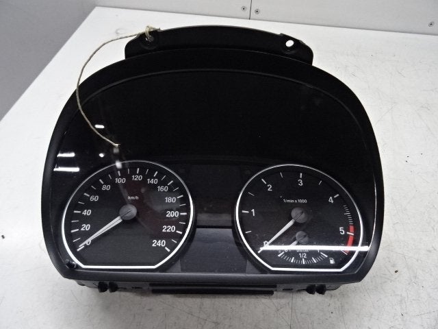 KM TELLER BMW 1 serie (E82) (01-2006/12-2014) (928380102), Gebruikt, BMW, Petuelring 130
80809  München, DE, Bayerische Motoren Werke AG