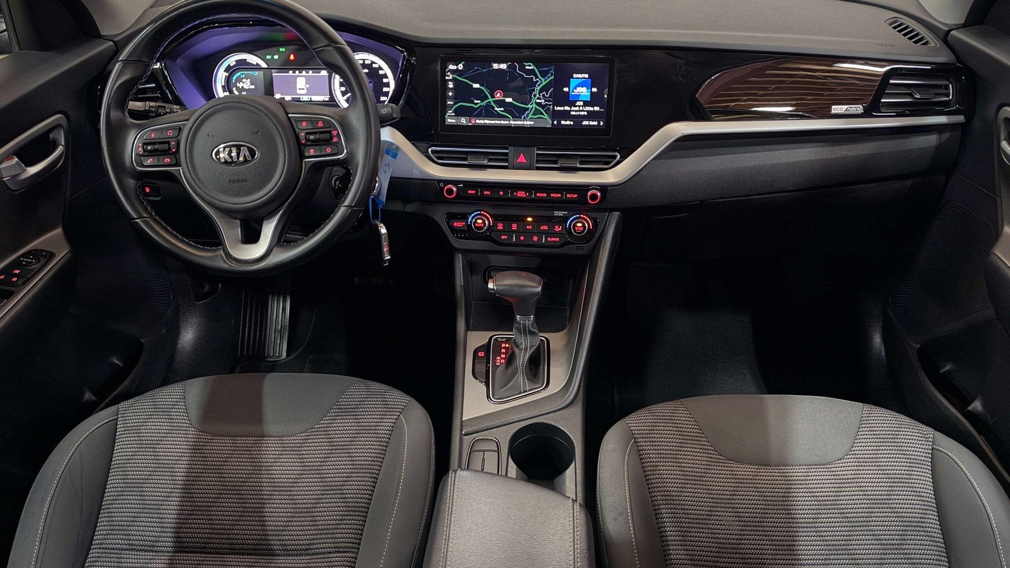 Kia Niro |HEV 1.6 GDi|102.000km|2021|Automaat|Garantie, Auto's, Automaat, Stof, Gebruikt, https://public.car-pass.be/vhr/fac64dd6-9263-4789-9958-3a42850ac95d