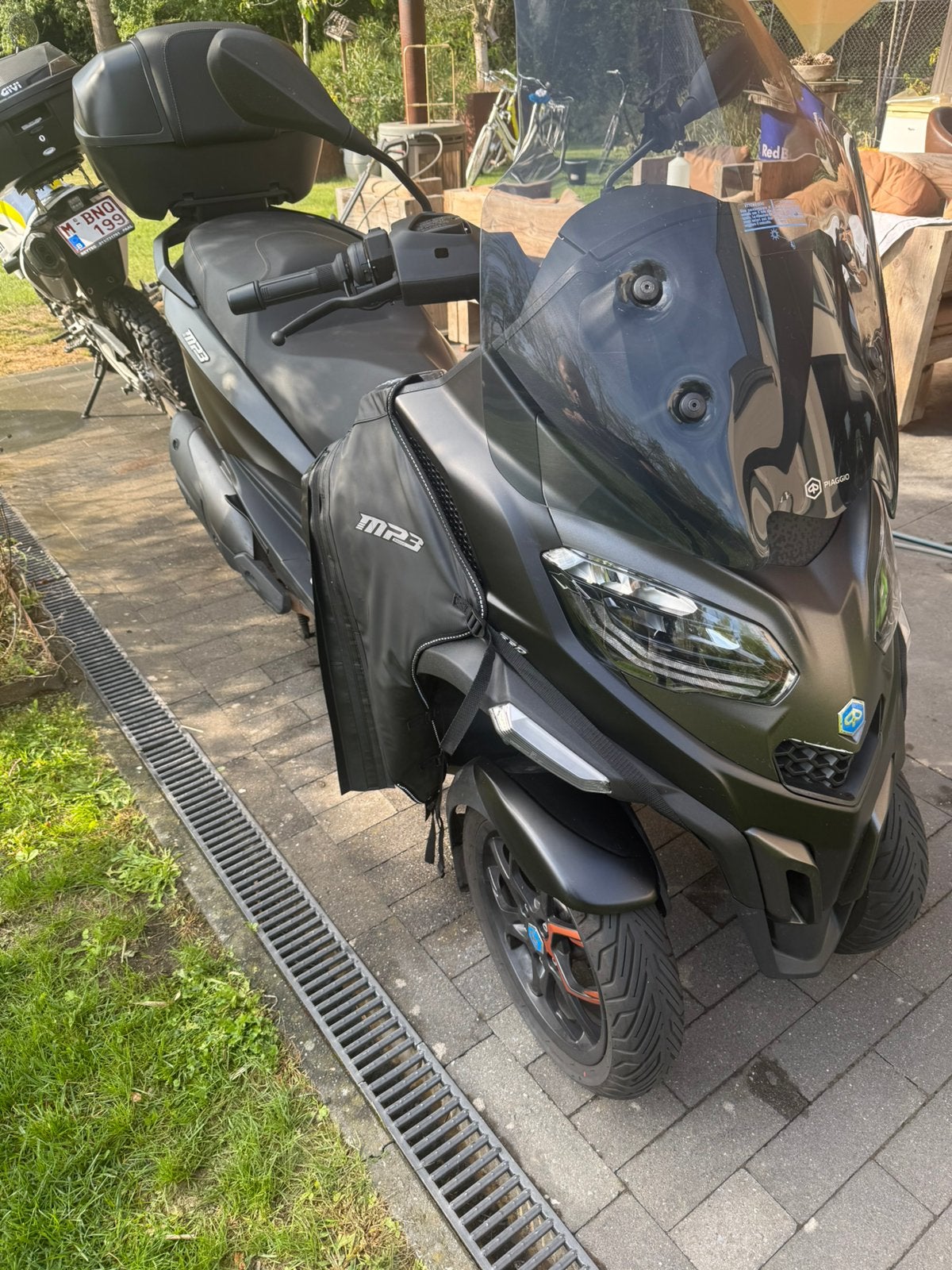 Piaggio MP3 530 BTW moto 3 roue avec garantie 5 ans, Motos, Poignées chauffantes, Tourisme, Occasion, Particulier