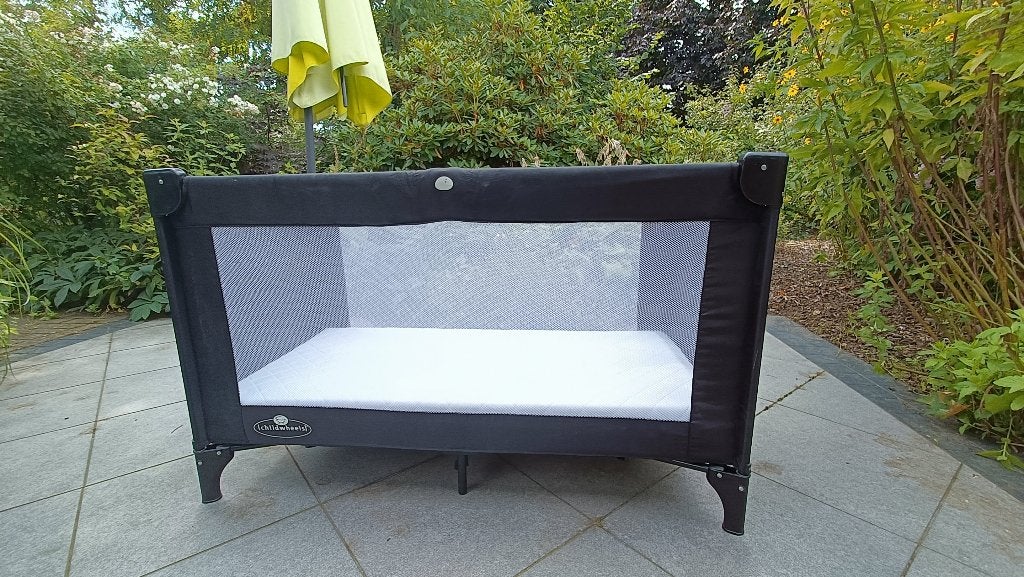 Childwheels reisbedje/campingbedje + matras 120 x 60 cm, Enfants & Bébés, Enlèvement, Comme neuf, Lit de voyage