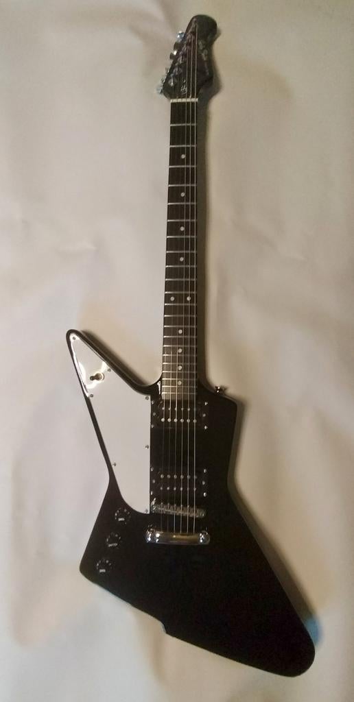 Harley Benton Extreme-76LH BK Classic Series + housse, Enlèvement, Comme neuf, Solid body, Autres marques