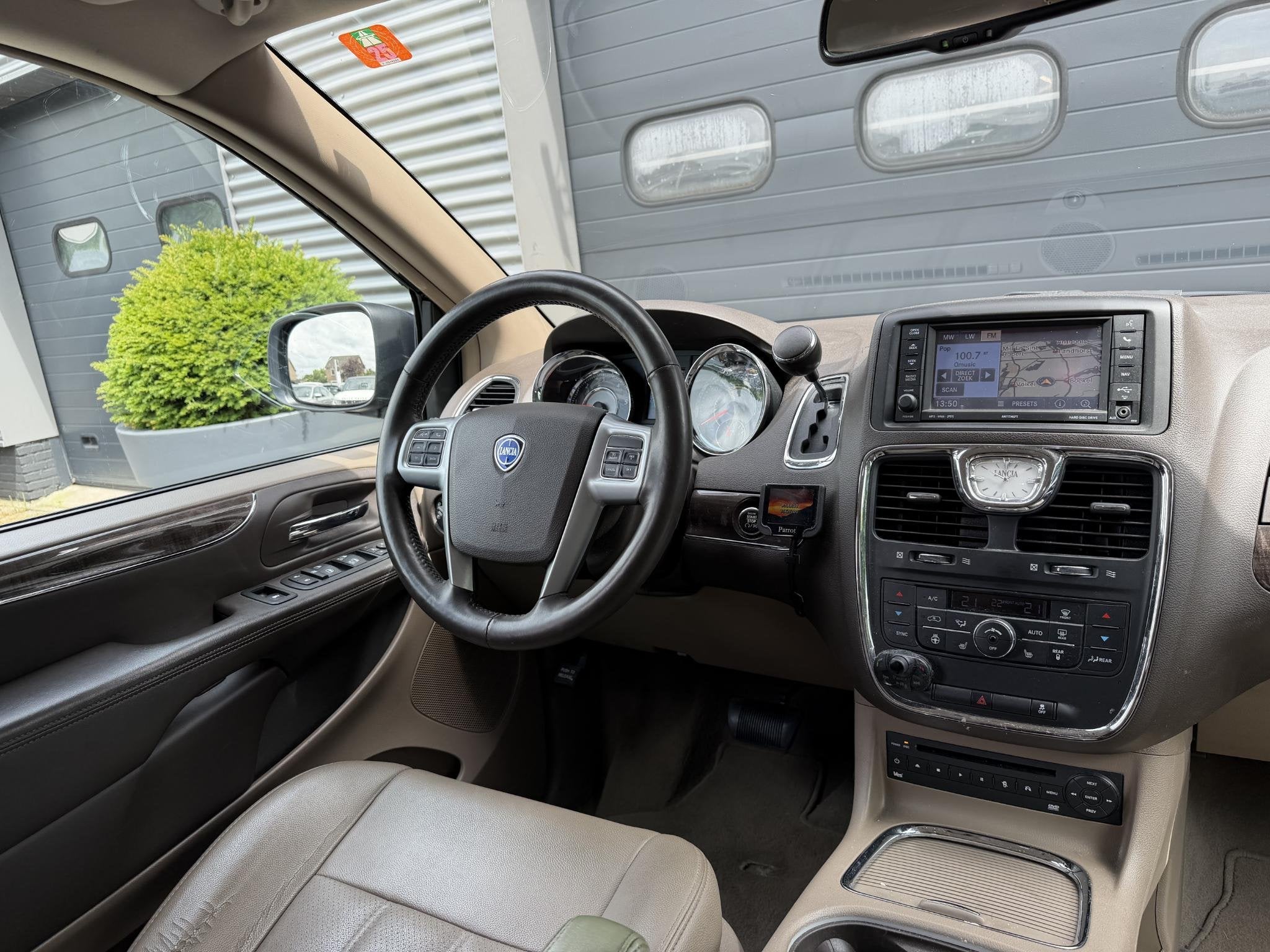 Lancia Voyager 2.8 Multijet Gold (automatique), Euro 5, 207 g/km, Entreprise, Diesel