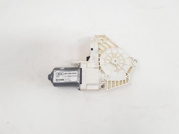 Moteur de vitre portière d'un Audi A4, -, 3 mois de garantie, Audi, Utilisé