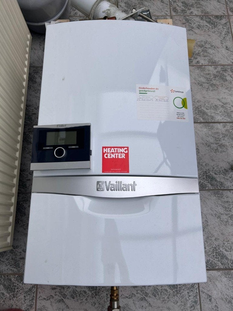 Vaillant CV gas condensatieketel, Doe-het-zelf en Bouw, Chauffageketels en Boilers, Gebruikt, Geiser, Aardgas, 6 t/m 10 jaar oud