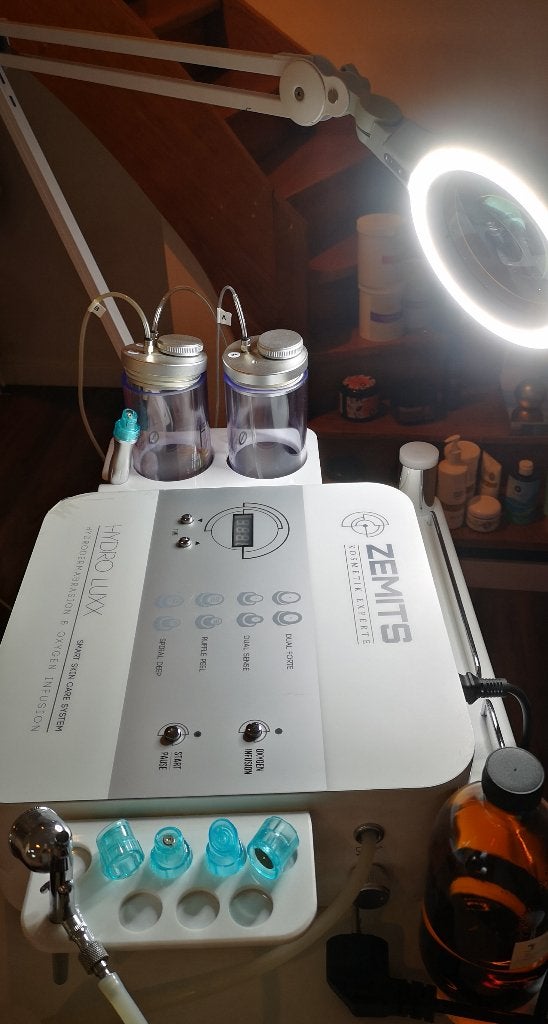 Zemits Hydro Luxx — Professioneel Hydrodermabrasie Apparaat, Ophalen, Gebruikt