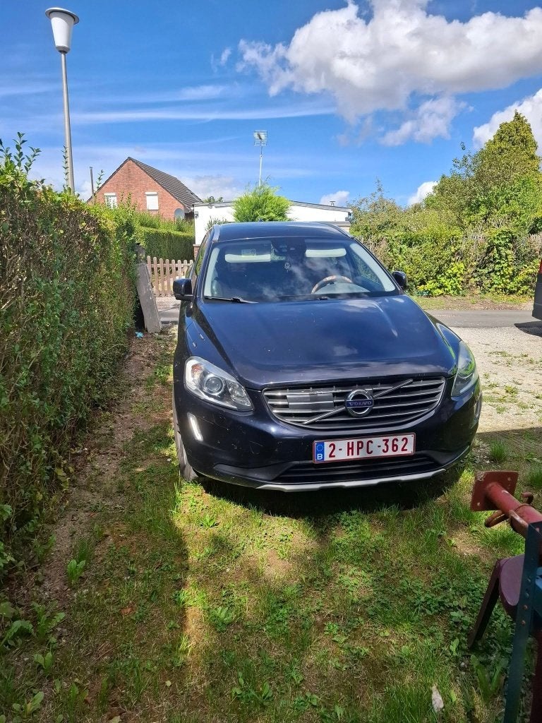 VOLVO XC60 ANNEE 2017, Cuir, Boîte manuelle, Autres couleurs, Noir