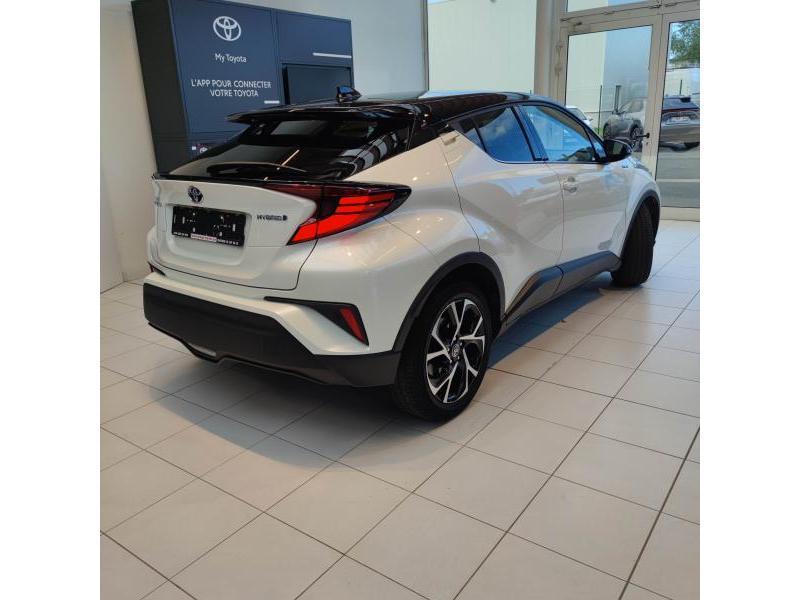 Toyota C-HR C-LUB BI-TONE, Automaat, Euro 6, 72 kW, Start-stop-systeem