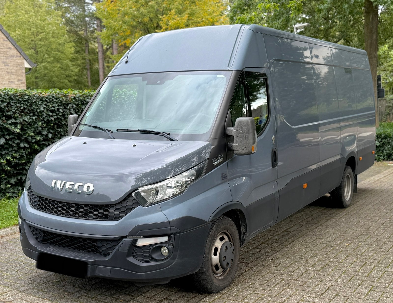 Iveco Dialy 35C17 170Pk Hi-Matic L4H2 Navi/Airco/Camera, Autos, Camionnettes & Utilitaires, Cuir, Achat, https://public.car-pass.be/vhr/d9c5e813-c376-4c6b-b6c9-e9c48a07b14c