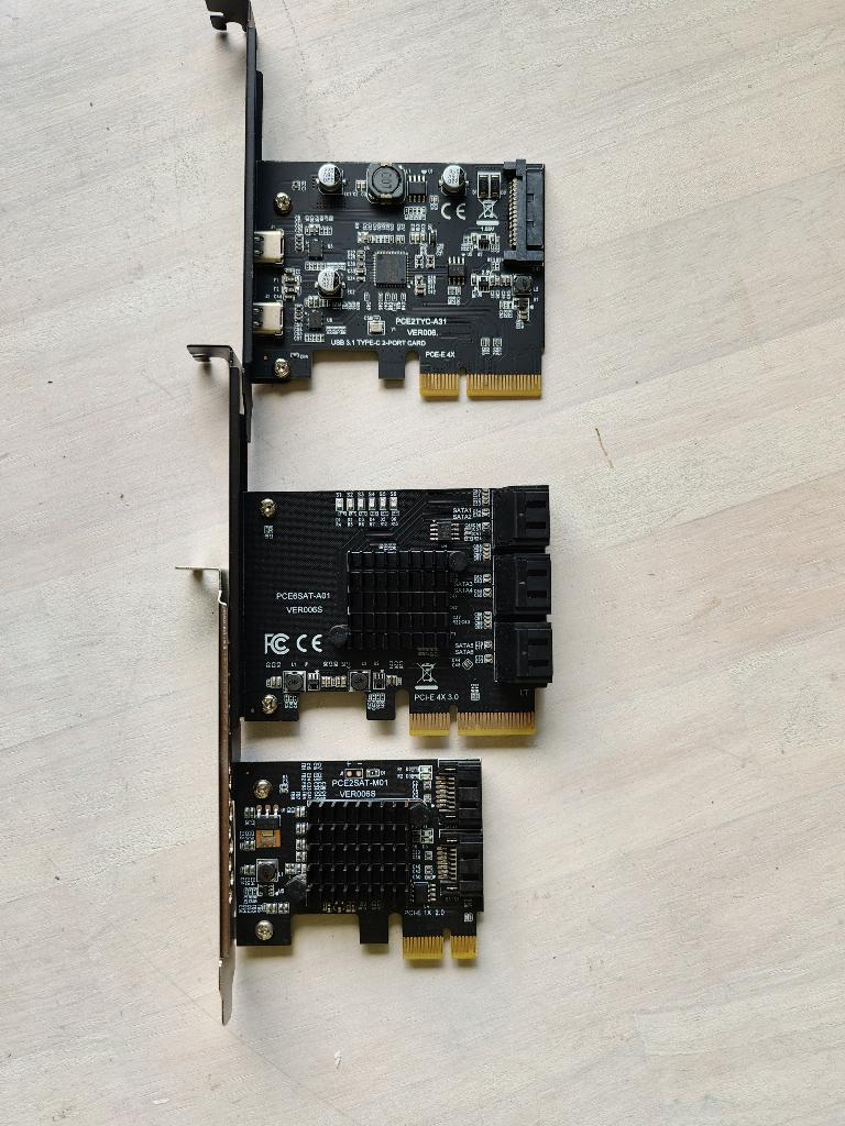 PCI express - extra SATA & USB-C poorten, Informatique & Logiciels, Cartes mères, Enlèvement, Comme neuf, Autres types