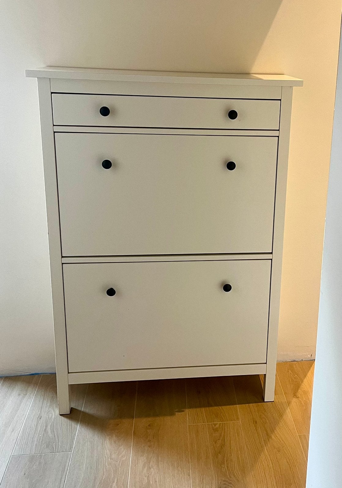 Meuble à chaussures HEMNES 2 compartiments 89x30x127, Enlèvement, Comme neuf