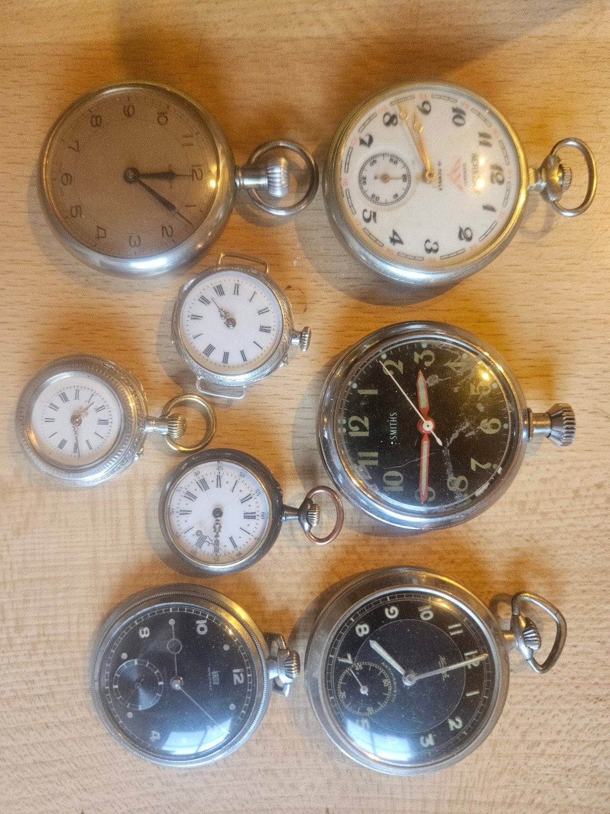 Lot de 8 montres à restaurer pour 80 euros, Bijoux, Sacs & Beauté, Montres | Anciennes | Antiquités, Enlèvement ou Envoi