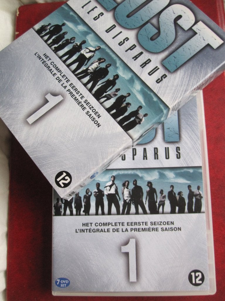 Lost The Complete First Season (2004) 7 disques, Comprend un boîtier, Comme neuf, Saison 1, Anglais