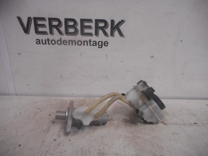 HOOFDREMCILINDER Opel Meriva (01-2003/05-2010), Gebruikt, Opel