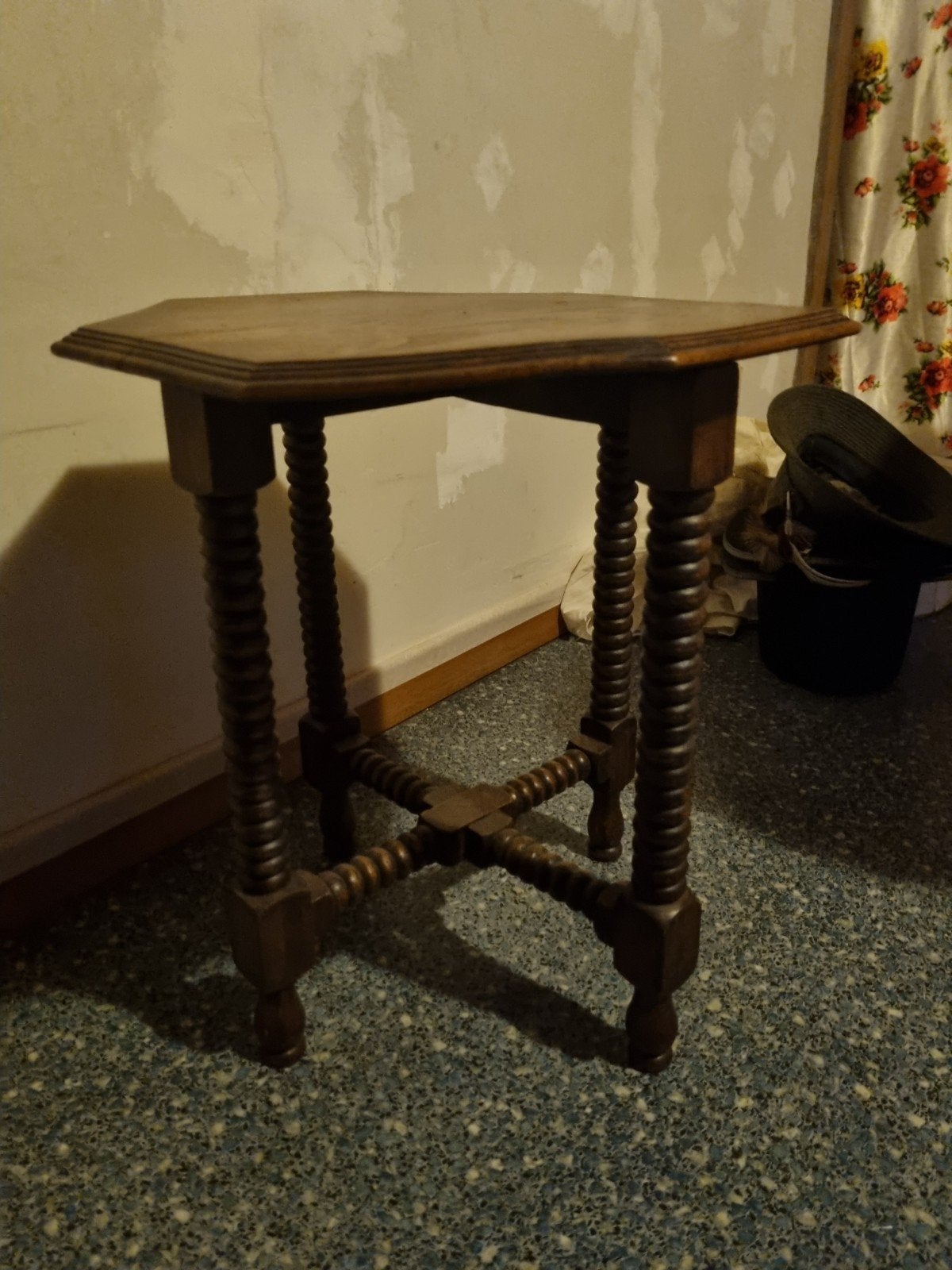 Meuble antique, Enlèvement ou Envoi