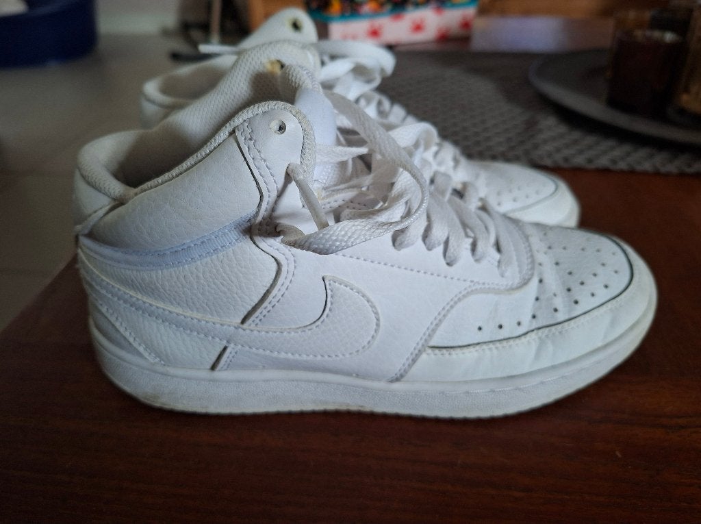 Nike sneakers, Sports & Fitness, Course, Jogging & Athlétisme, Nike, Comme neuf, Enlèvement, Autres sports
