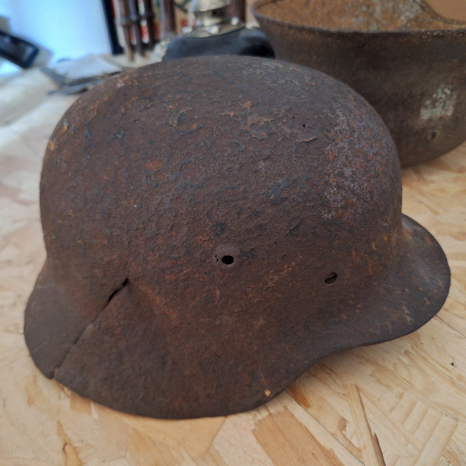Duitse M40 Luftwaffe WW2-helm, Ophalen of Verzenden, Luchtmacht, Helm of Baret