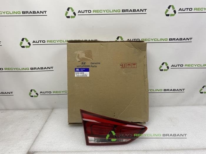 Feu arrière gauche d'un Hyundai I20, Autos : Pièces & Accessoires, -, 3 mois de garantie, Utilisé, -