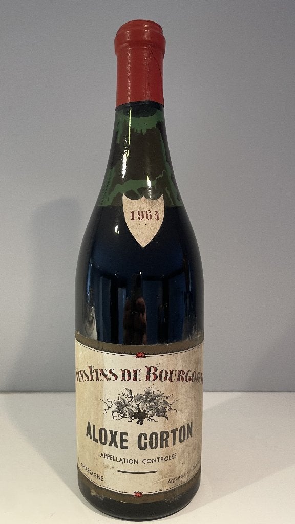 aloxe corton 1964 grand vin de bourgogne chassage, Collections, Vins, Enlèvement ou Envoi