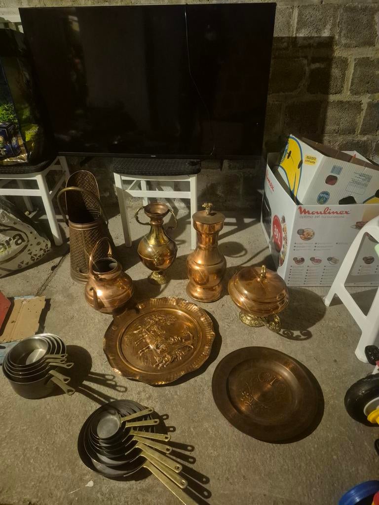 Lot grand objets en cuivre, Cuivre