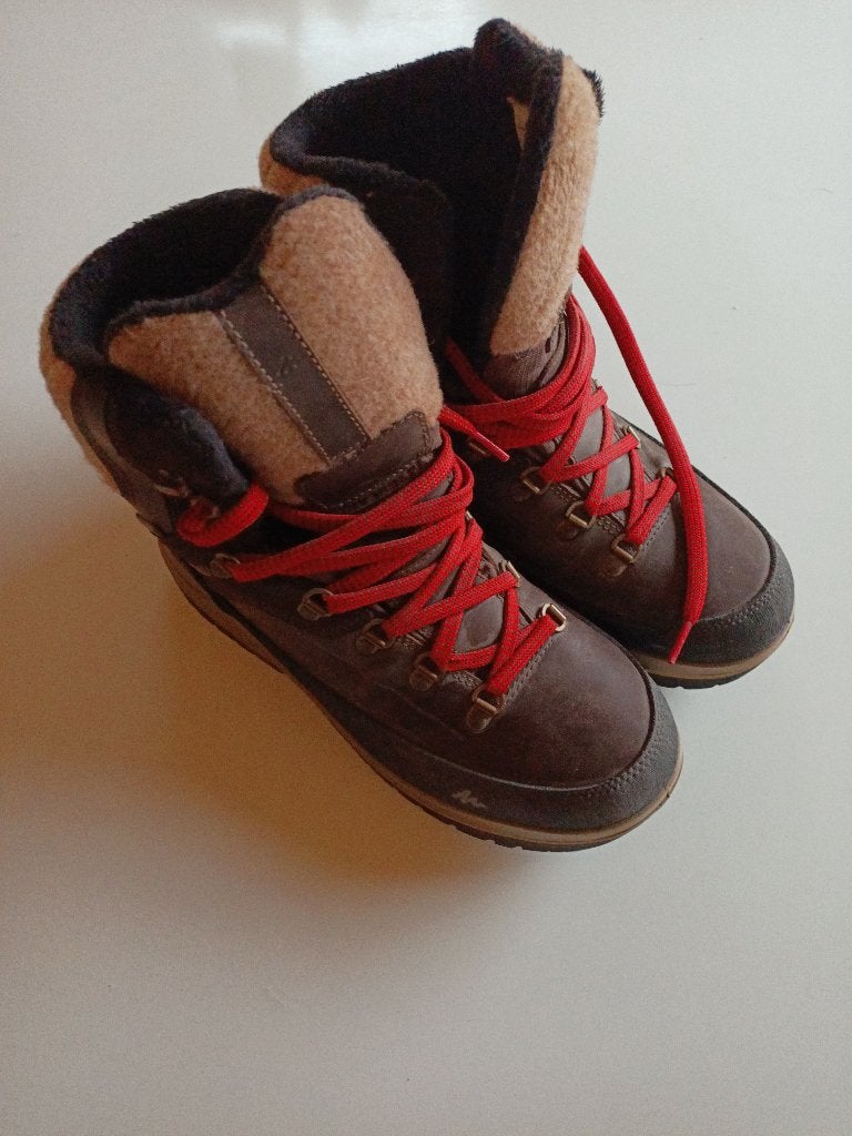 stevige wandelschoenen, Ophalen