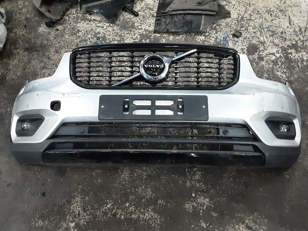 PARE-CHOCS AVANT Volvo XC40 (XZ) (01-2017/12-2022), Pare-chocs, Mevr. I. Hauben, Rue de l'Espoir 34 34
4030  GRIVEGNÉE, BE, Info@Collignon.be