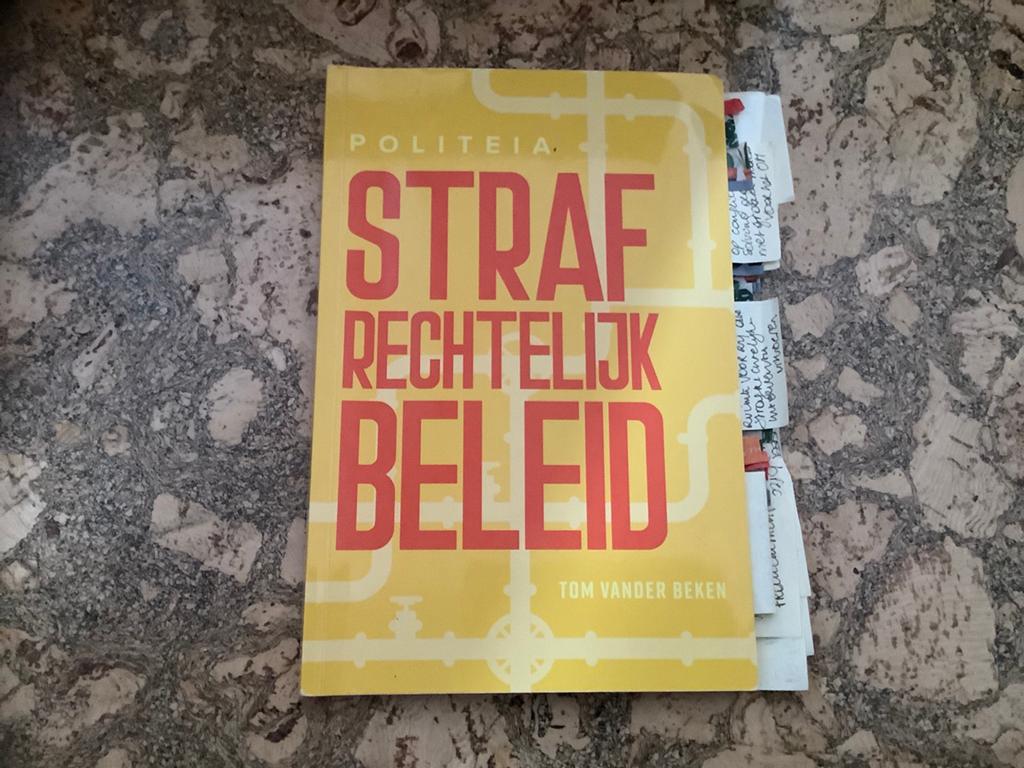 Strafrechtelijk beleid (incl arcering en nota’s), Enlèvement ou Envoi, Utilisé, Juridique et Droit