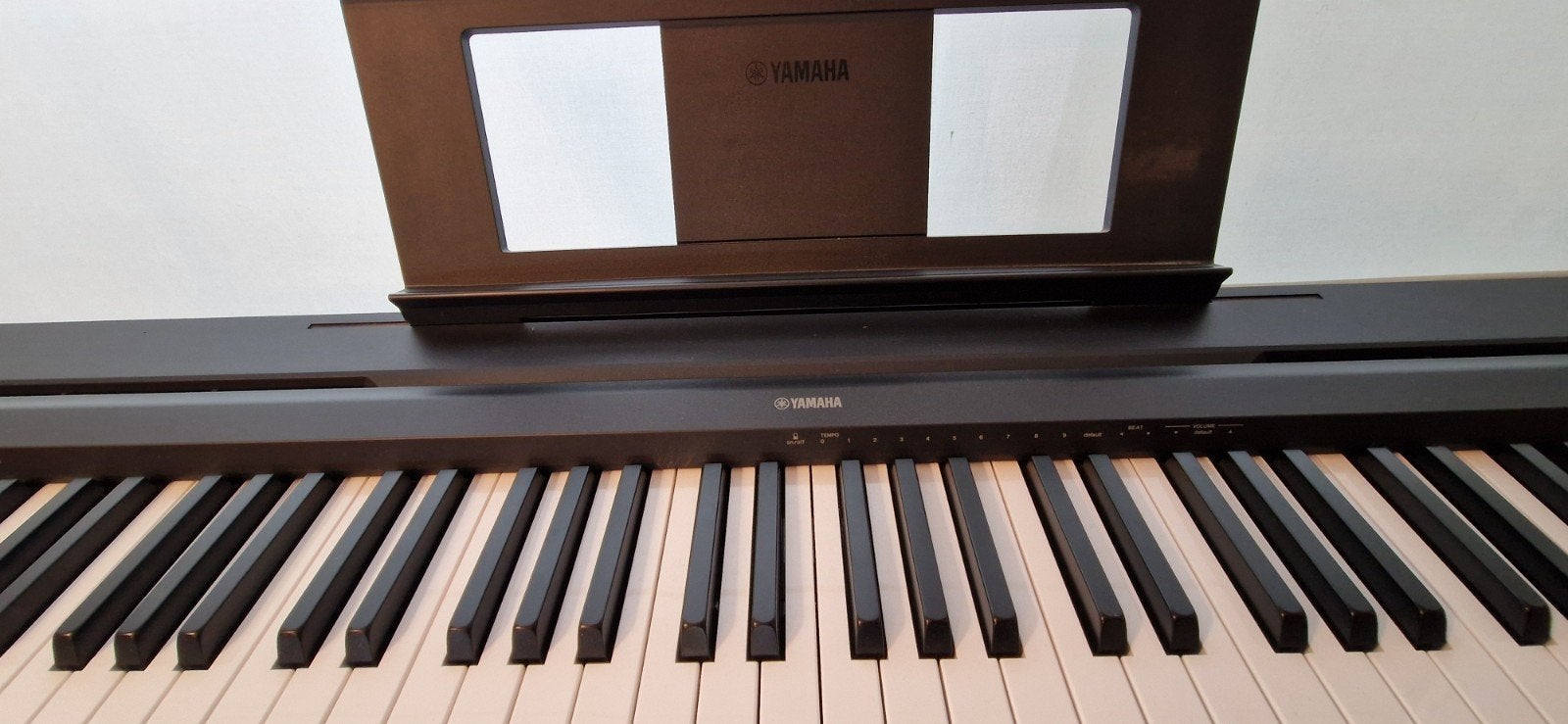 digitale piano YAMAHA P45, Muziek en Instrumenten, Ophalen, Zo goed als nieuw, Zwart, Piano
