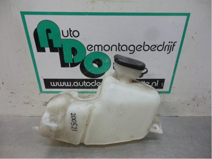 Ruitensproeiertank voor van een Nissan Kubistar (Kubistar 03, Gebruikt, -, -, Ophalen of Verzenden