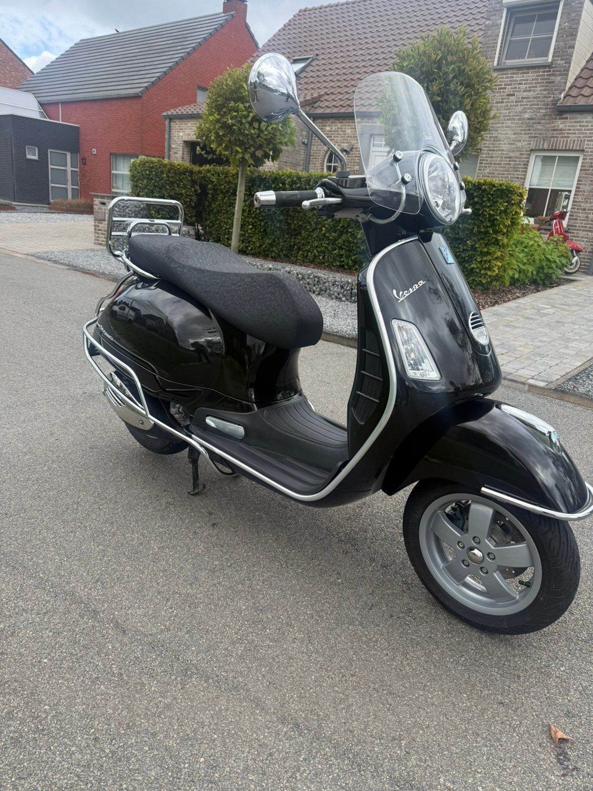Vespa 300ie, Fietsen en Brommers, Ophalen, Overige modellen, 300 cc, Nieuw