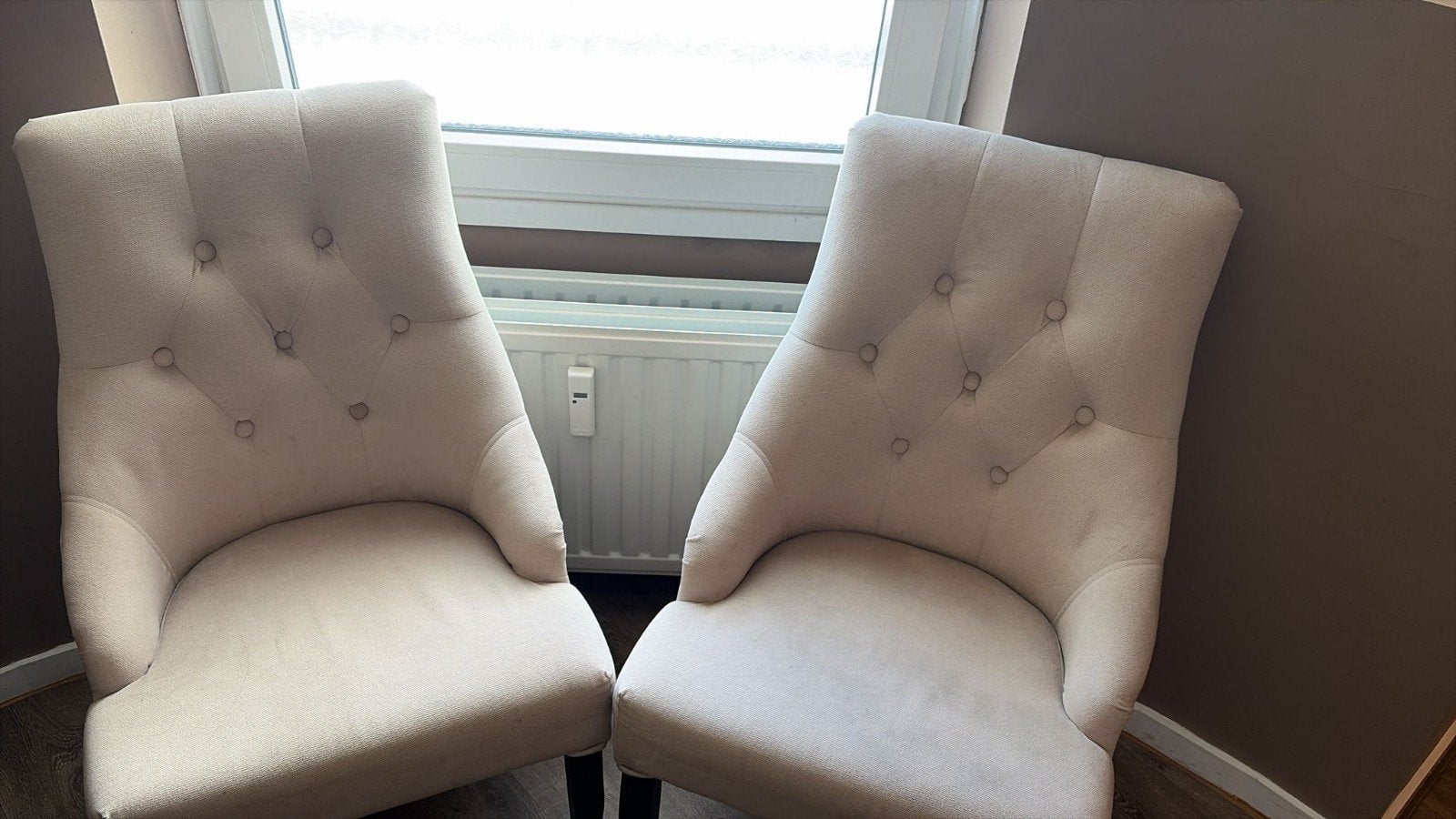 Deux chaises 1 place en très bon état. 35€/

Prix de vente, Enlèvement ou Envoi
