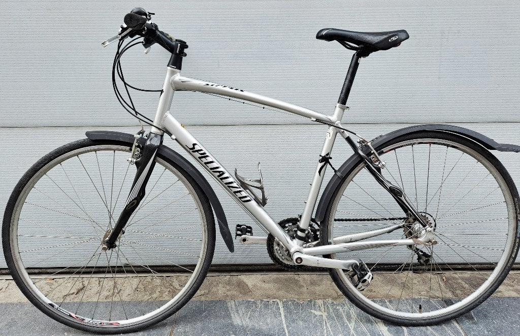 VTC SPECIALIZED 28" très bon etat prix350€ 048981/3734, Autres marques, Vitesses, Frein sur jante, 49 à 53 cm