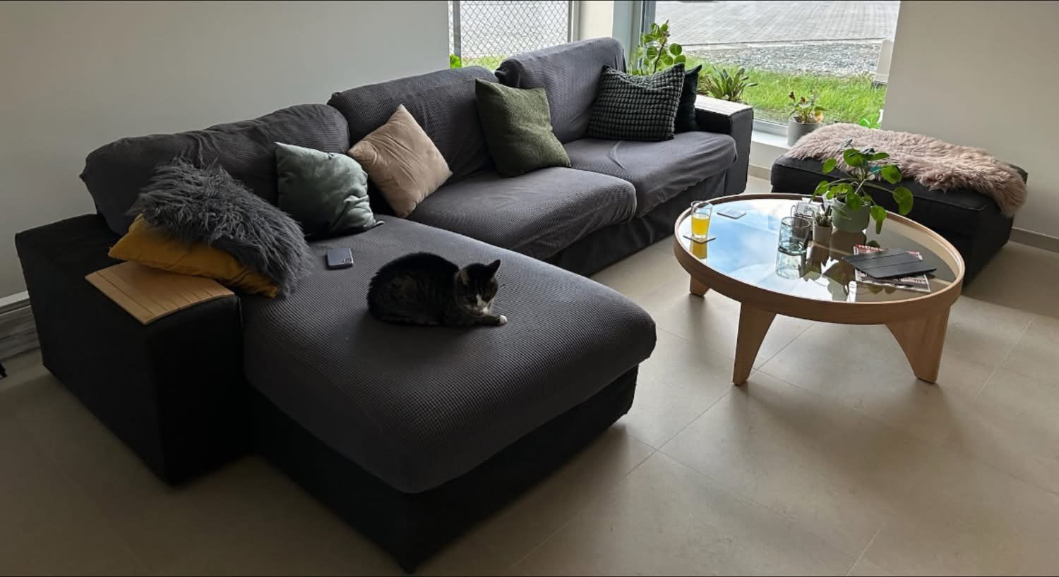 IKEA Kivik zetel (chaise long + driezit + poef), Ophalen, Gebruikt, Hout
