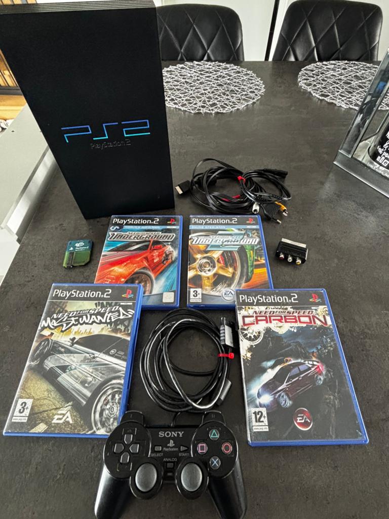 PlayStation 2 FAT 39004 + Collection NFS, Games en Spelcomputers, Spelcomputers | Sony PlayStation 2, Gebruikt, Ophalen