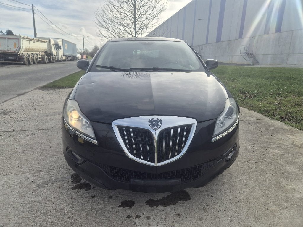 Lancia Delta 1.6 Diesel Boîte Automatique, Euro 5, Entreprise, 5 portes, Automatique