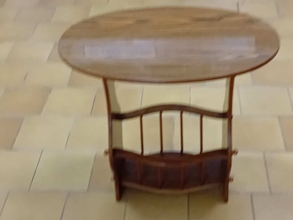 Porte-journaux avec table, Maison & Meubles, Enlèvement, Utilisé, Bois