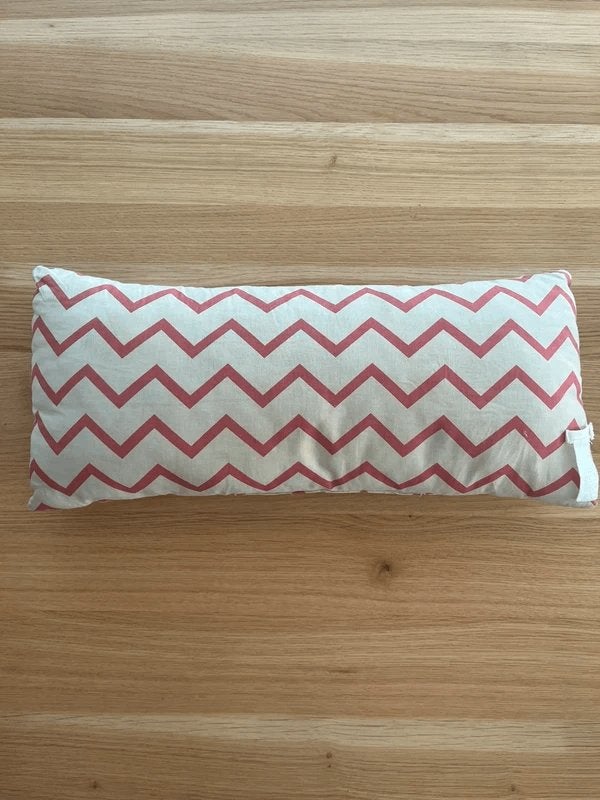 Nobodinoz kussen - Afmetingen: 50 x 22 cm, Ophalen, Zo goed als nieuw, Ledikant