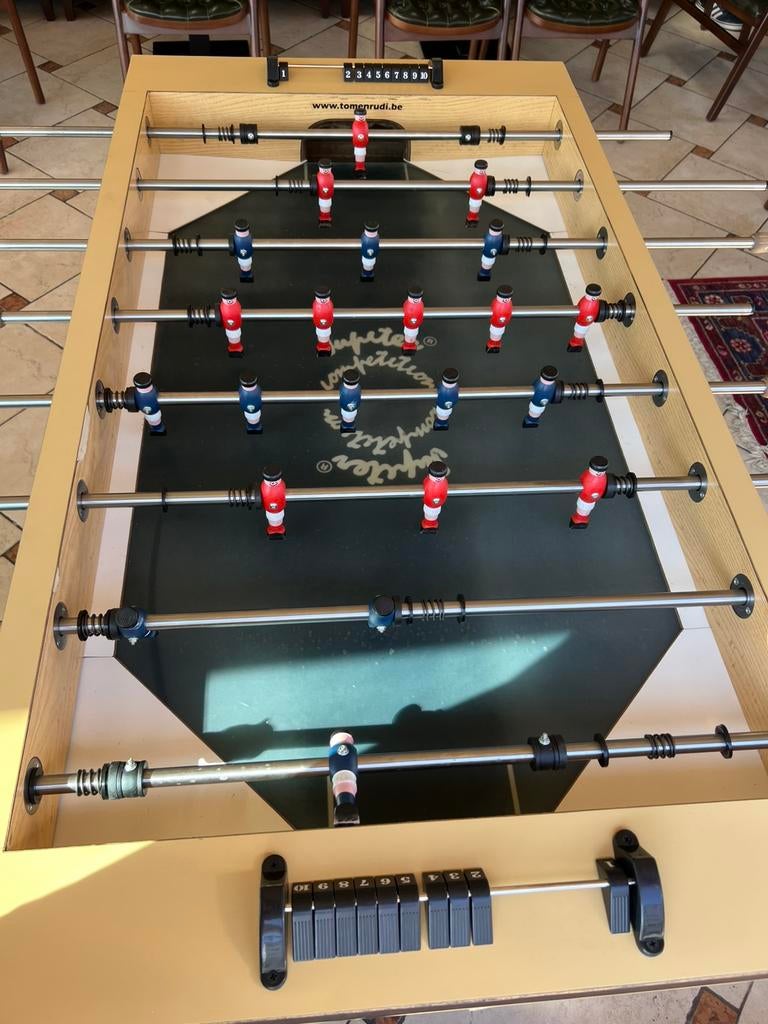 Te koop tafelvoetbal (kicker), Ophalen, Nieuw