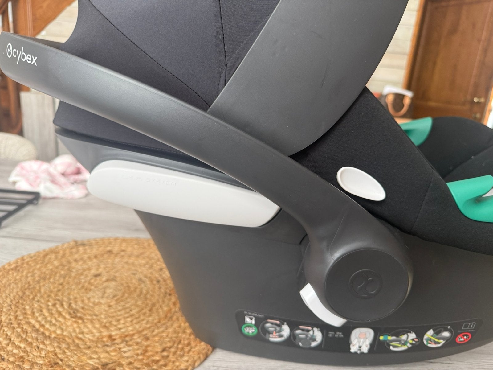 Cybex Aton B2, Enlèvement, Comme neuf