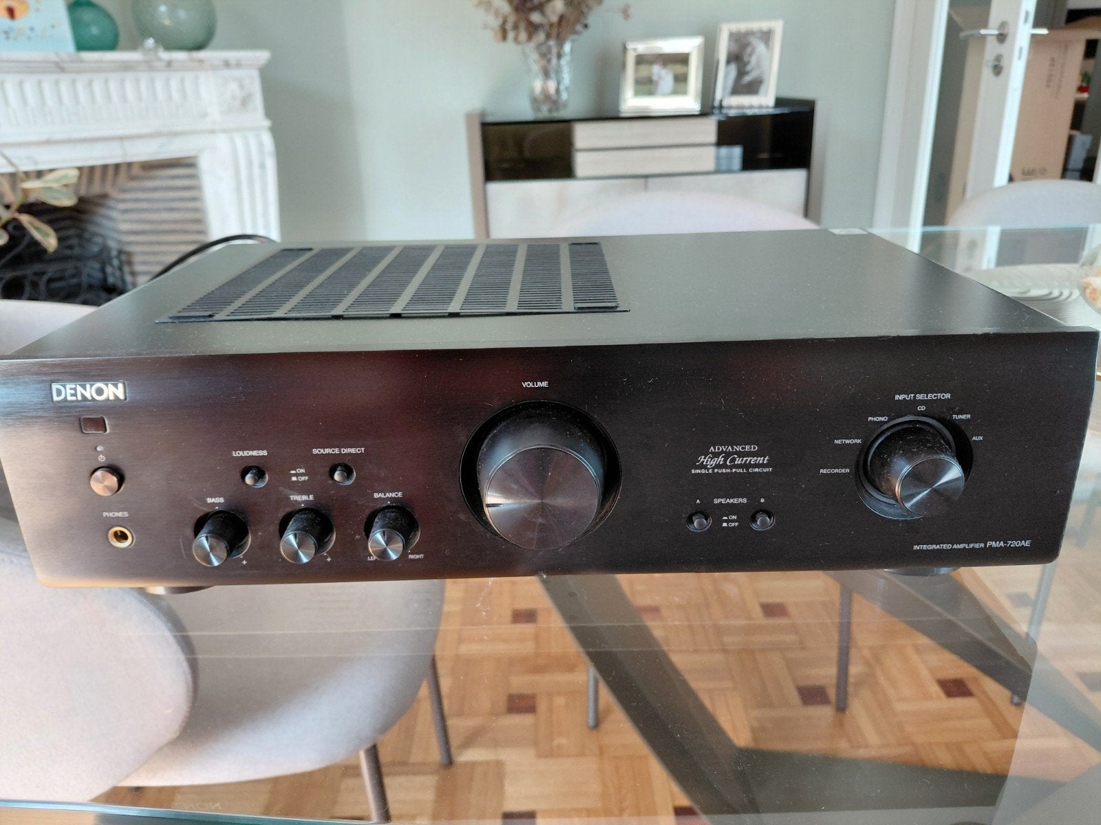 Amplificateur intégré hifi Denon PMA-720AE noir, TV, Hi-fi & Vidéo, Enlèvement, Comme neuf, Denon
