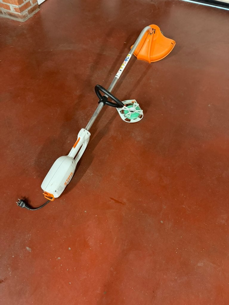 Kantenmaaier FSE 60 Stihl + extra draad Heel mooie staat, Tuin en Terras, Ophalen, Gebruikt, Elektrisch, Stilh