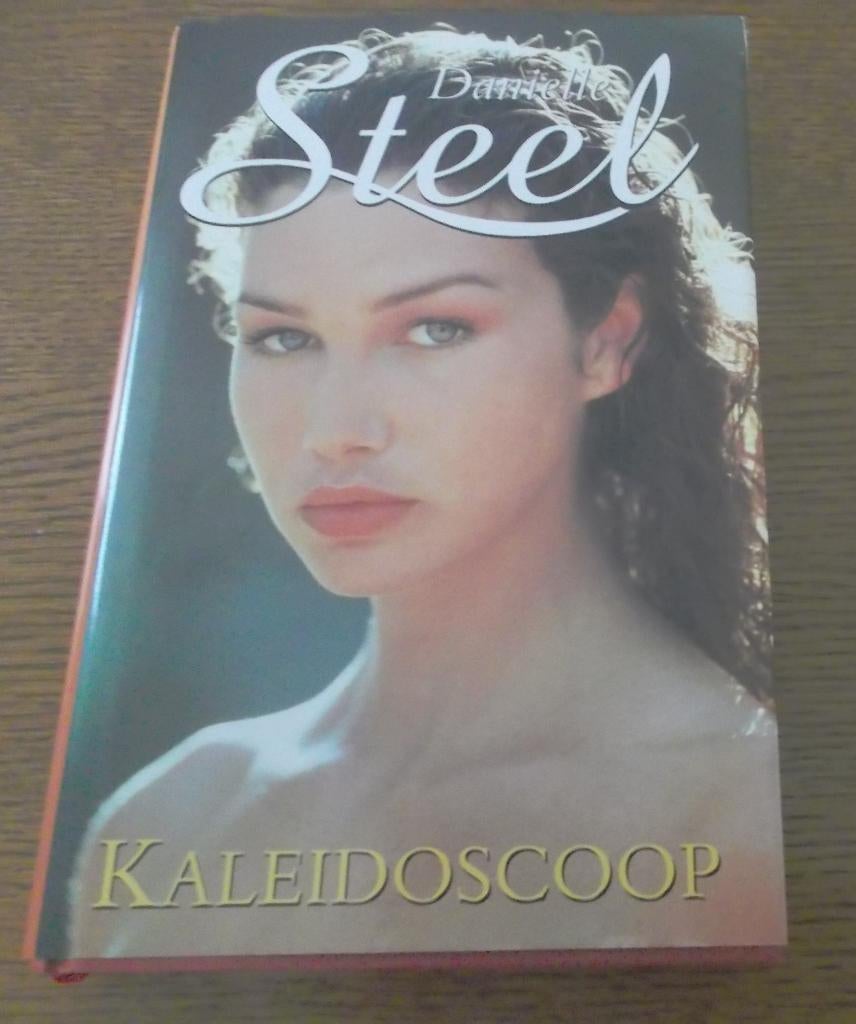 Kaleidoscoop / Danielle Steel, Enlèvement, Comme neuf, Danielle Steel, Pays-Bas