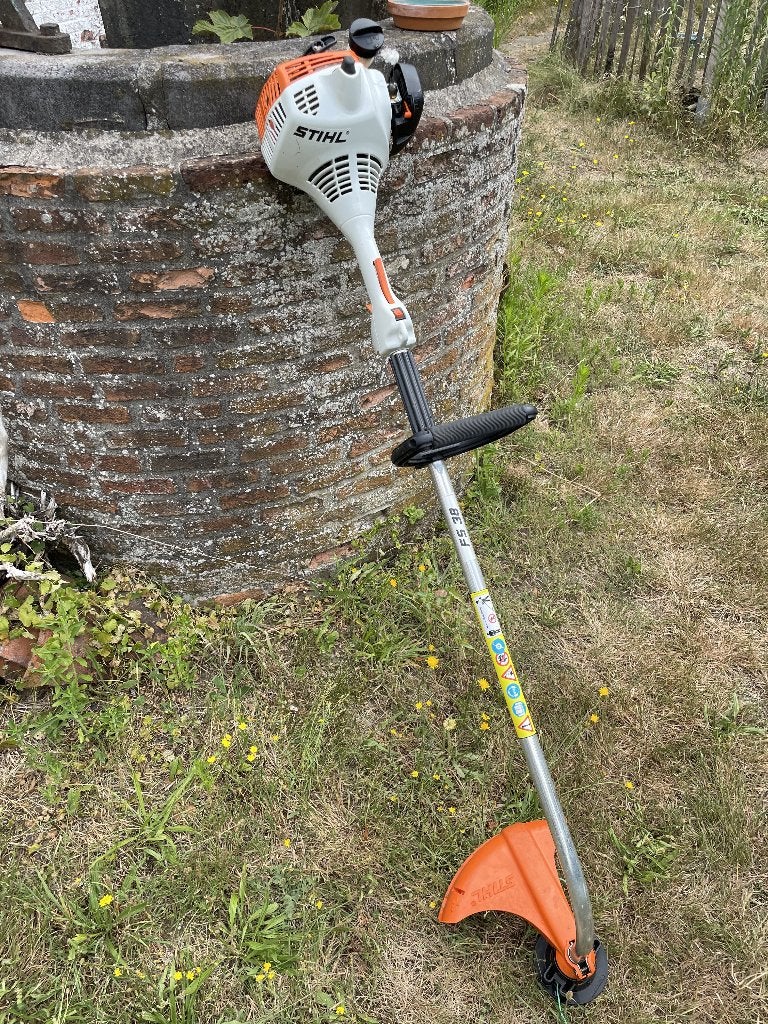 Kantenmaaier Stihl FS38, Ophalen, Stilh, Benzine, Zo goed als nieuw