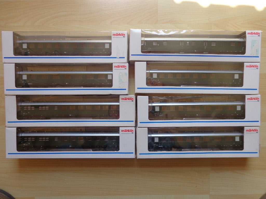 Marklin ho OBB Lot de 8 Voitures 43207,217,227, 247 et 267., Enlèvement ou Envoi, Neuf, Wagon, Märklin